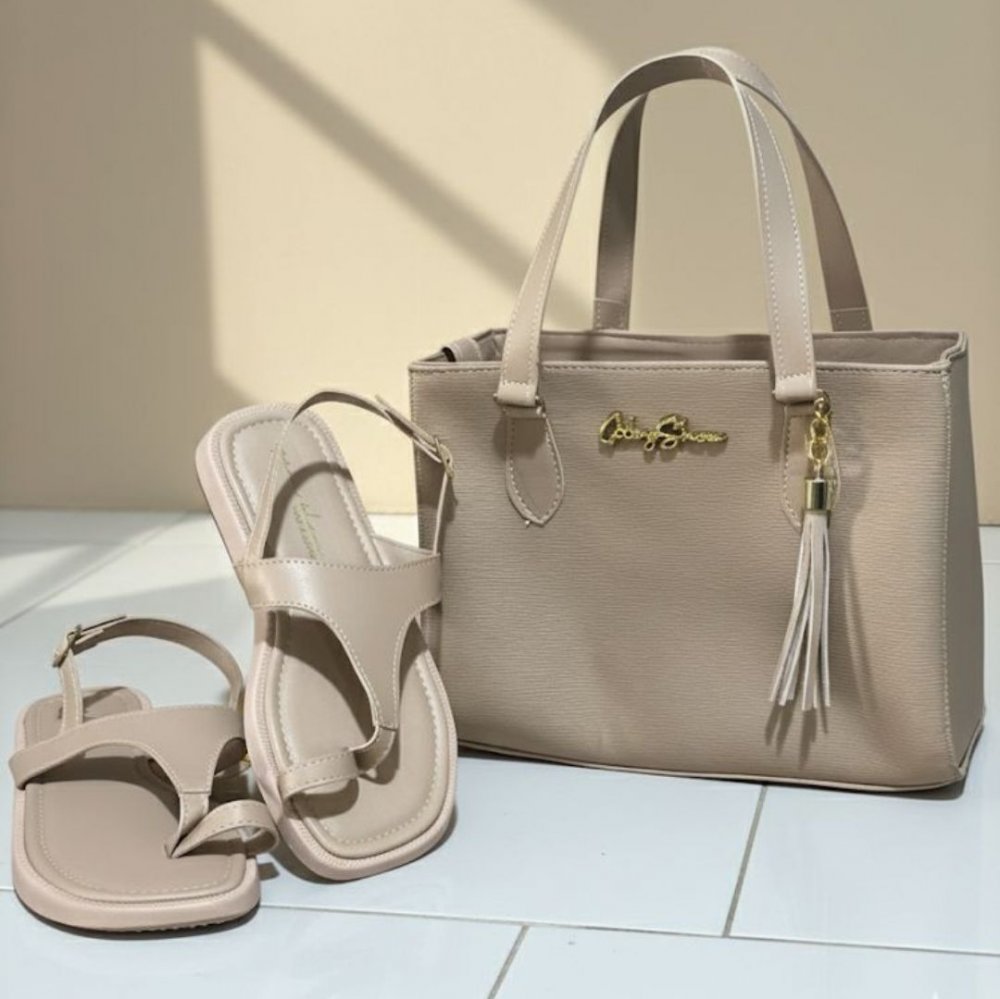 GABY SHOW - KIT 2 SANDÁLIA PAPETE + ANJIK MÉDIA 02 - NÚMERO 35 - AMÊNDOA