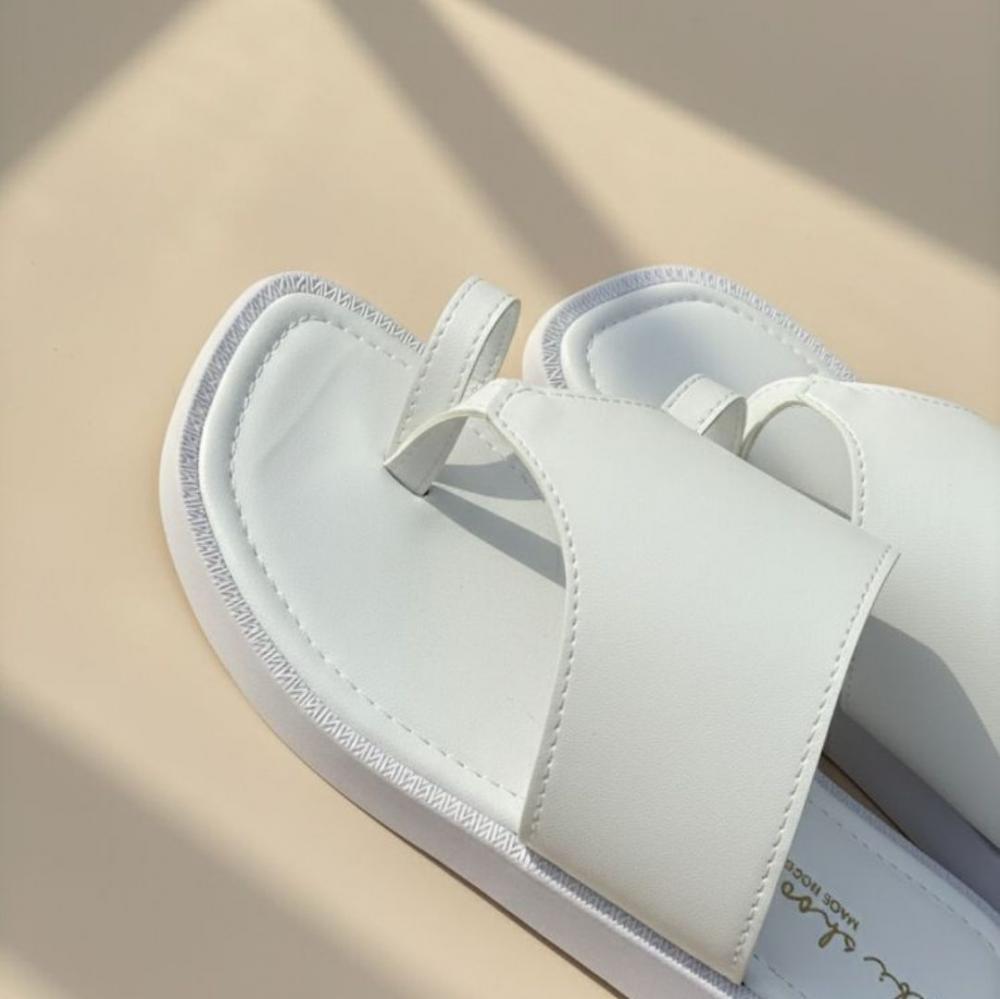 GABY SHOW - SANDÁLIA PAPETE FEMININA MODELO 01 - NÚMERO 38 - BRANCO