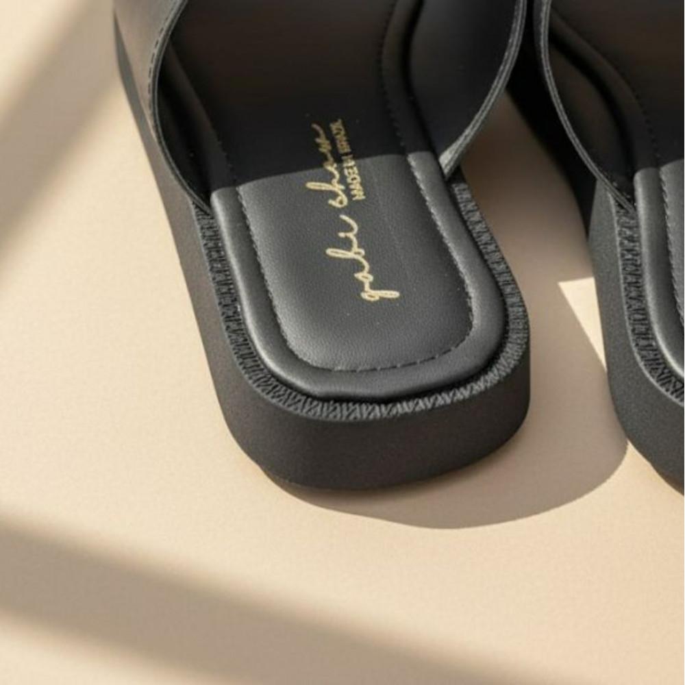 GABY SHOW - SANDÁLIA PAPETE FEMININA MODELO 01 - NÚMERO 39 - PRETO