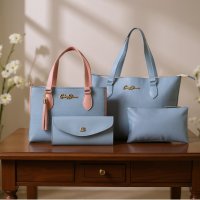 Gaby Show - Kit 4 Peças Bolsa Feminina Anjik Média + Sacola Anjik + Carteira + Necesserie - Azul c/ Rosa